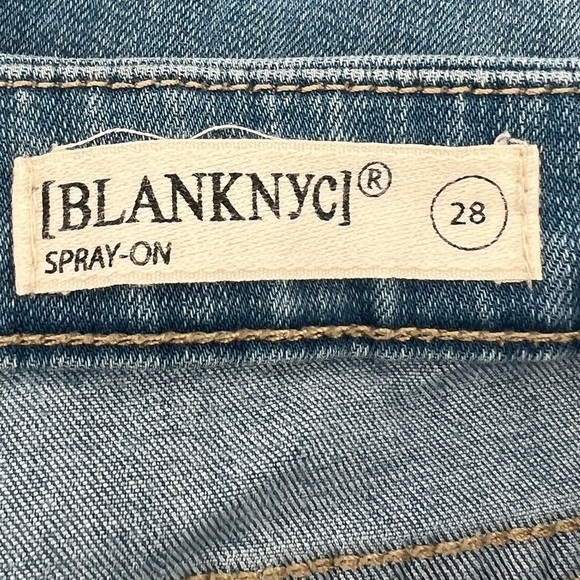 BlankNYC Spray On Distressed Release Hem Skinny Jeans Size 28 Women’s - Picture 2 of 5